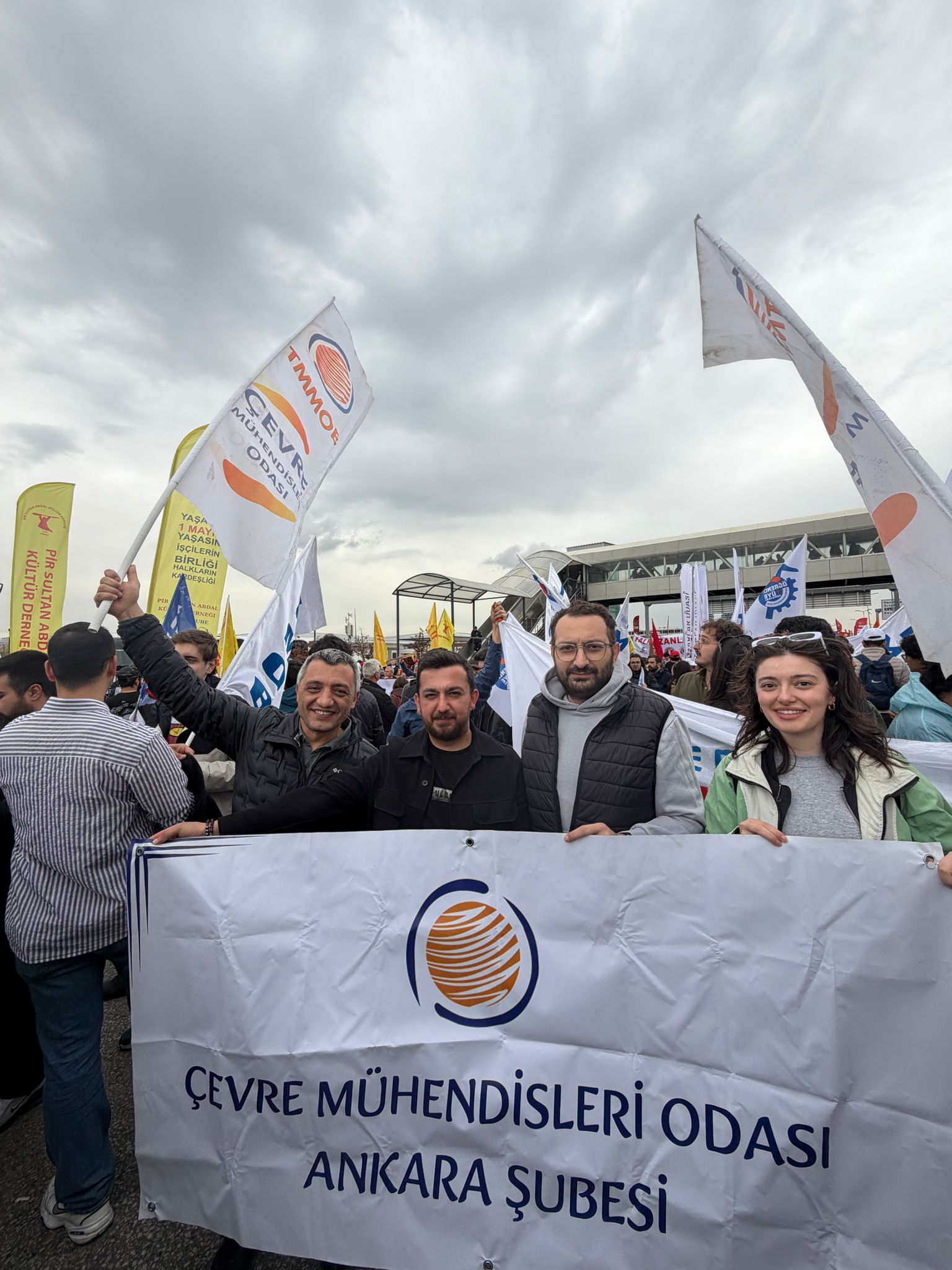 1 MAYIS EMEK VE DAYANIŞMA GÜNÜ'NDE ALANLARDAYDIK