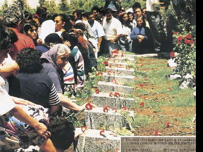 SİVAS‘I UNUTMADIK, UNUTMAYACAĞIZ, UNUTTURMAYACAĞIZ!