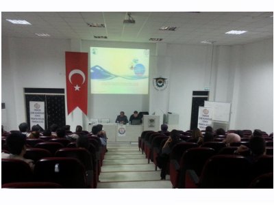 `ÇEVRE GÖREVLİSİ KAVRAMI VE ÇEVRE MÜHENDİSLİĞİNE GENEL BAKIŞ` KONULU SEMİNER GERÇEKLEŞTİRİLDİ