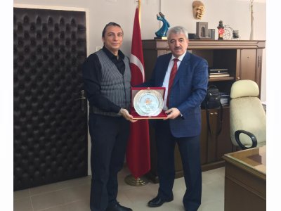 İLLER BANKASI KONYA BÖLGE MÜDÜRÜ SN. YÜKSEL DEMİRCİ BEYE VE MESLEKTAŞLARIMIZA ŞUBE YÖNETİM KURULUMUZDAN ZİYARET