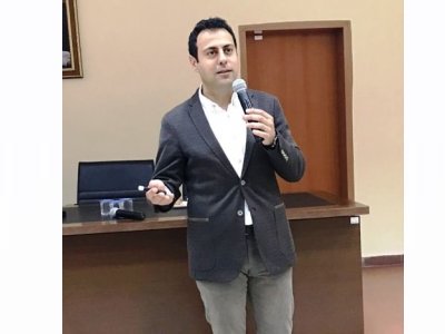 DR. BARAN BOZOĞLUNDANPROF. DR. BÜLENT ARMAĞANA VEİSTANBUL ÜNİVERSİTESİNE ZİYARET