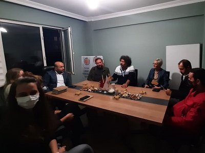 Kocaeli Ticaret Odası 18.Meslek Komitesi Yönetim Kurulu` nu şubemizde ağırladık. 